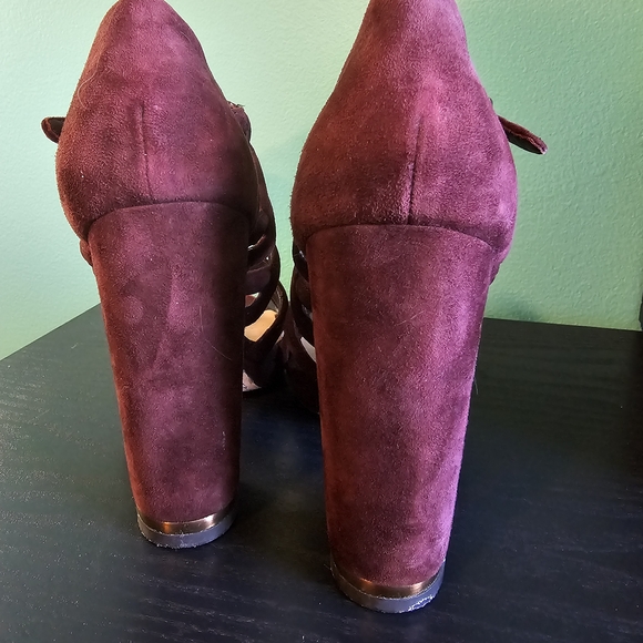 BCBGMaxAzria Burgundy Strappy Heels Women's Size 6B - Picture 8 of 12